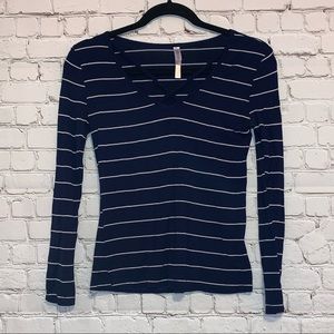 🇺🇸 Love Charm Blue & White Striped Long Sleeve Shirt
